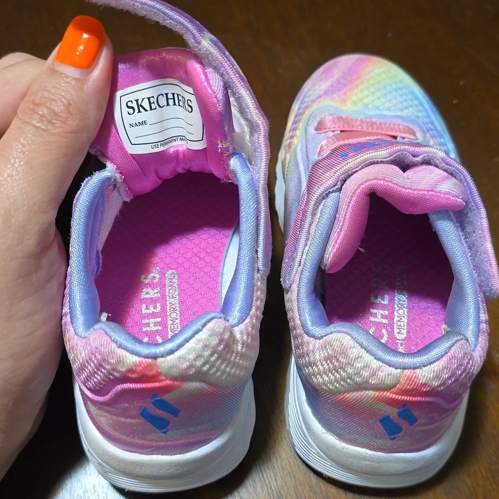 Skechers Rainbow Sneakers Size 6‎
